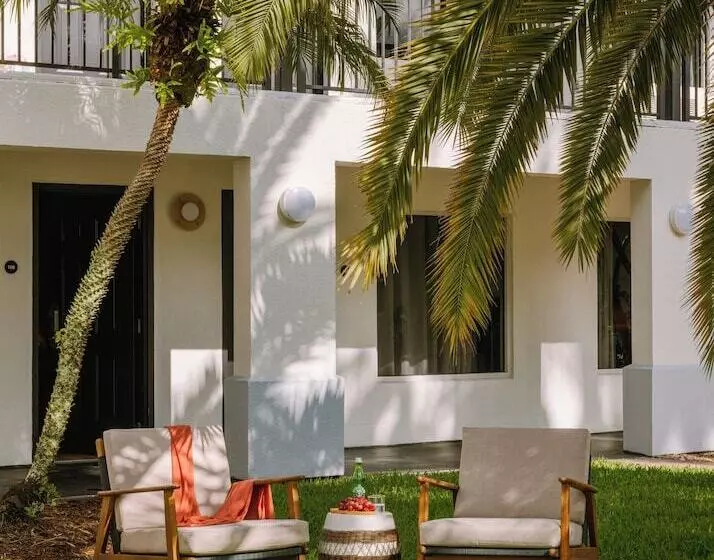 Hotelli Sonder Cirrus