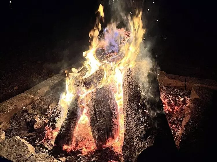 Hotelli Waterfront Lodge   4 Bedroom Lodge By The Lodges At Fossil Creek