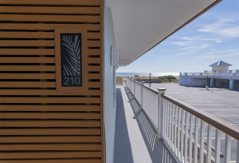 فندق على الطريق Mahalo Diamond Beach