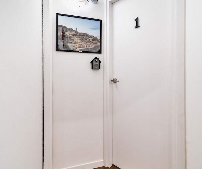 پانسیون Dante 138 Classs & Apartments