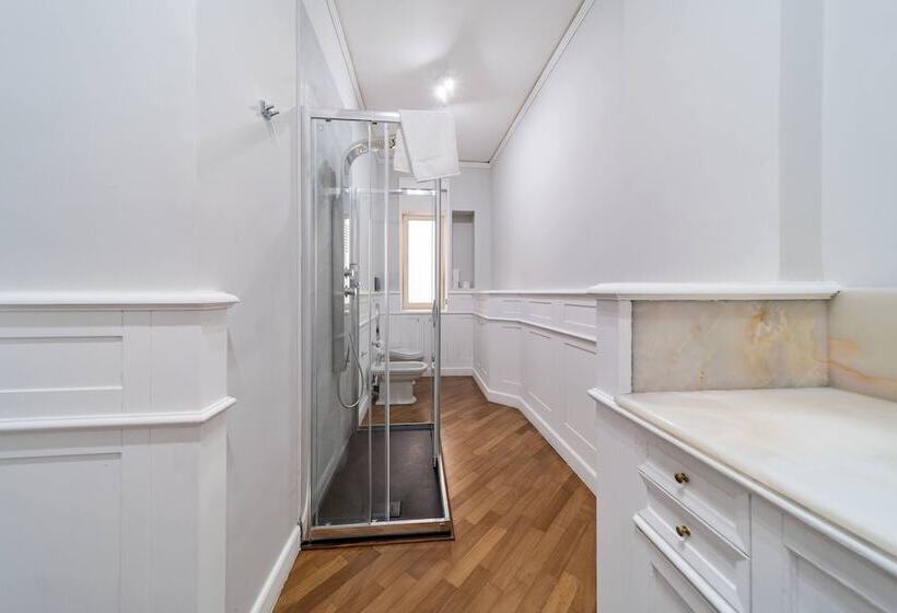 پانسیون Dante 138 Classs & Apartments