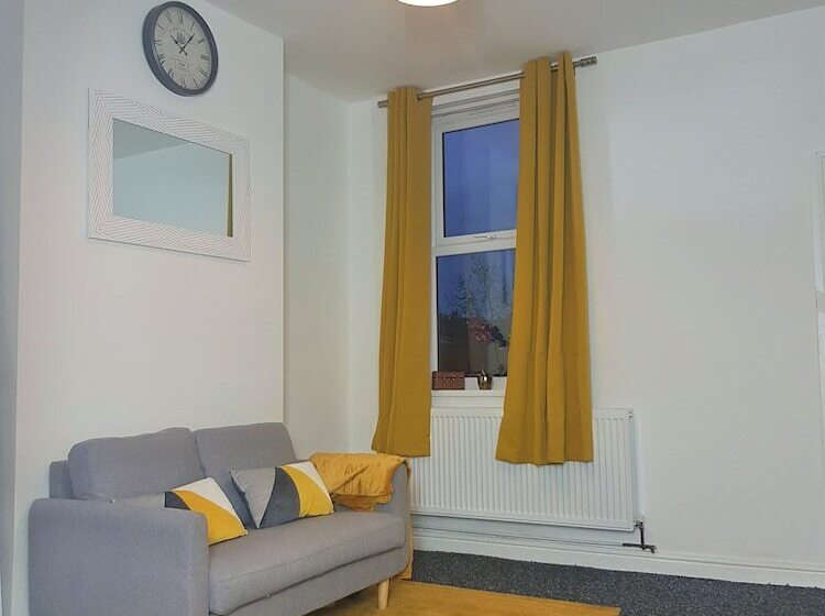 펜션 Kunda House Oliver