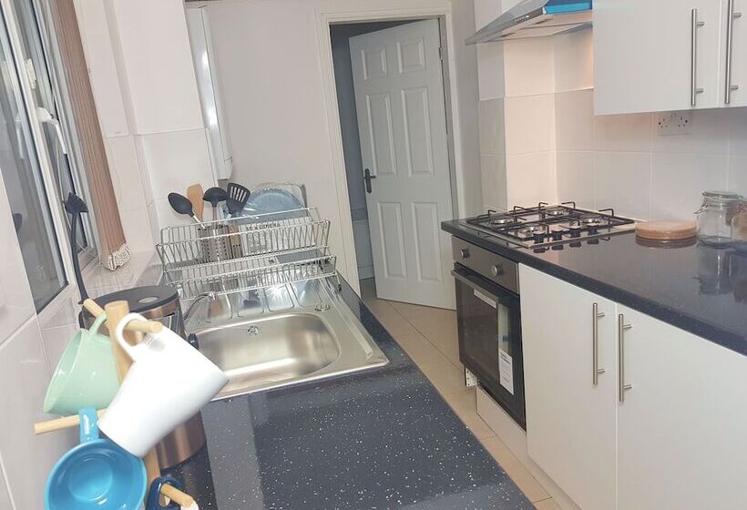 펜션 Kunda House Oliver