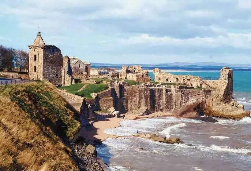 اقامتگاه Lovely 2 Bed House In St Andrews, Scotland