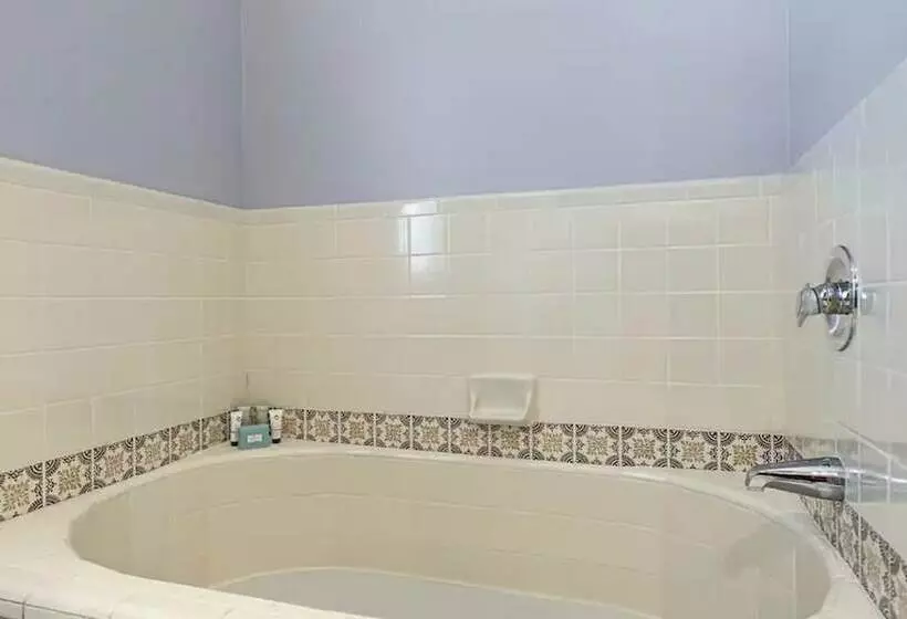 Fountain Hiils 4 Bdrm W/breathtaking Views & Pool!