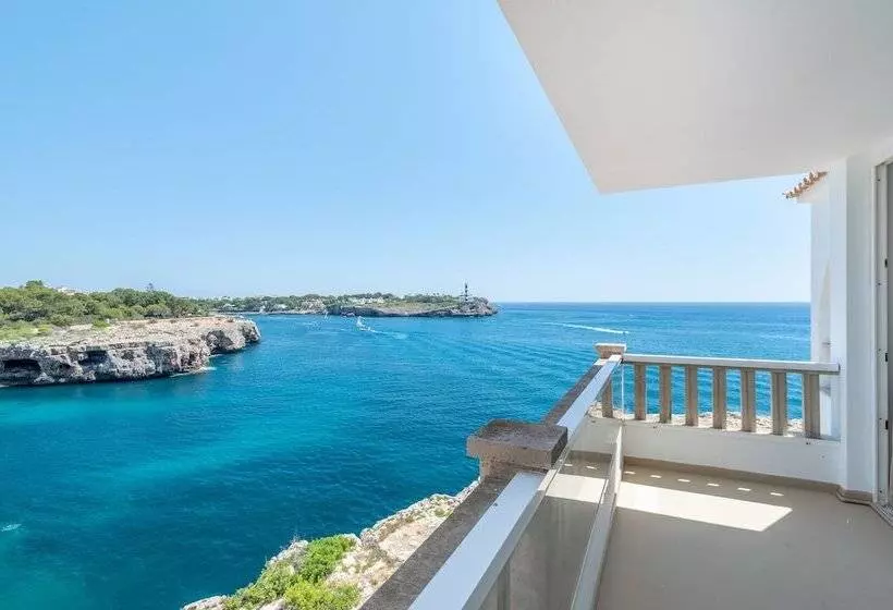 Orange Colom Seaside Apartments