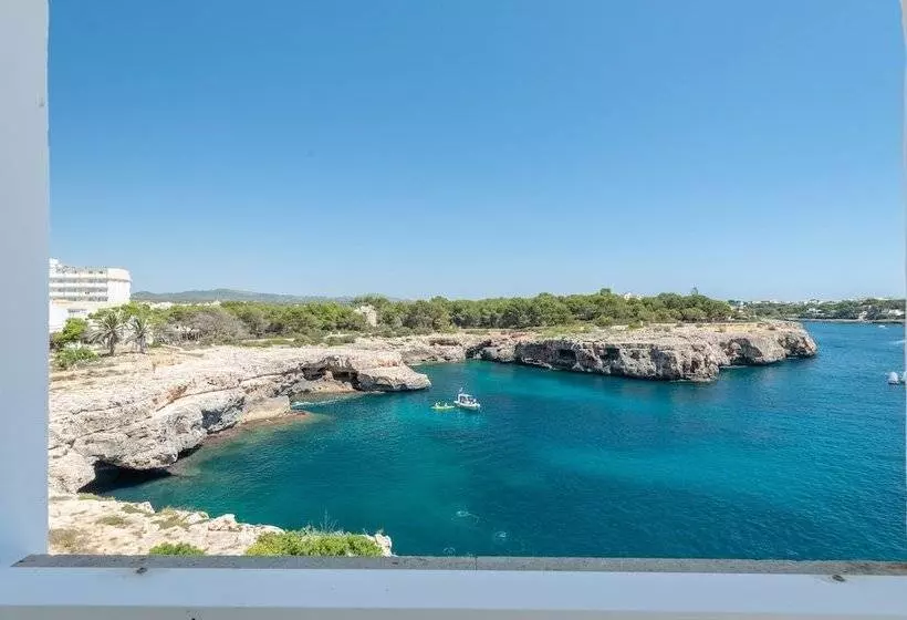 Orange Colom Seaside Apartments