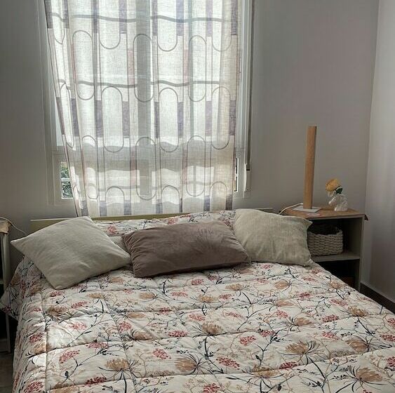 پانسیون Carolina En Alicante