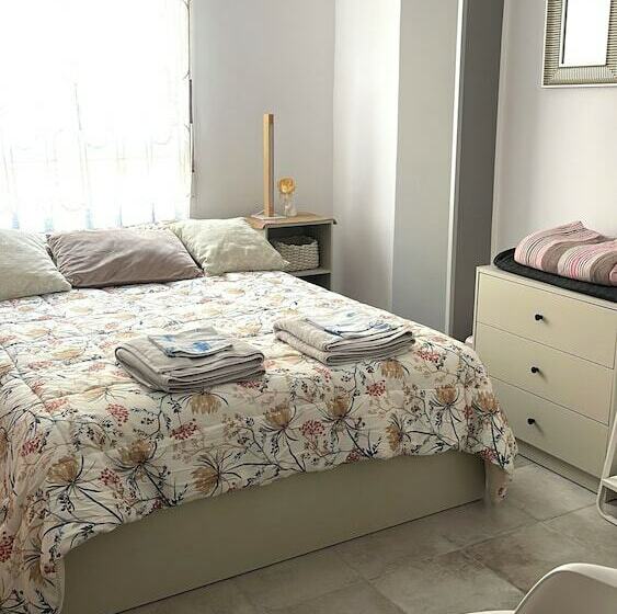 پانسیون Carolina En Alicante