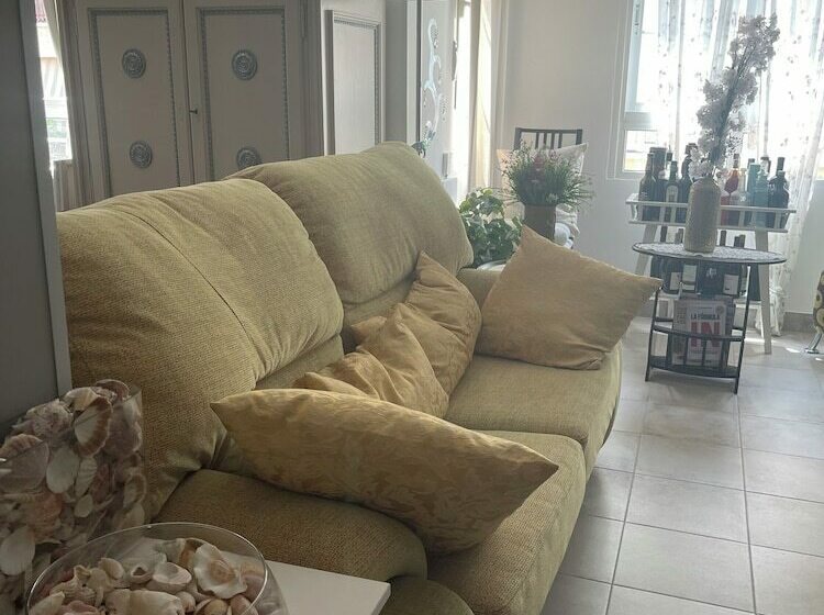 پانسیون Carolina En Alicante