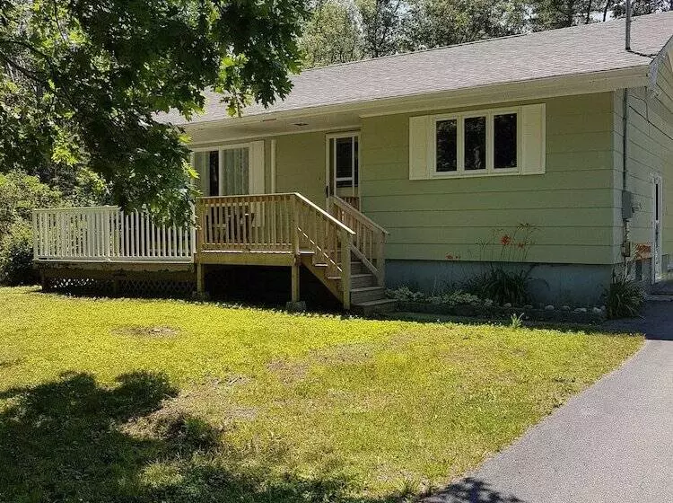 Roseway River Cottages