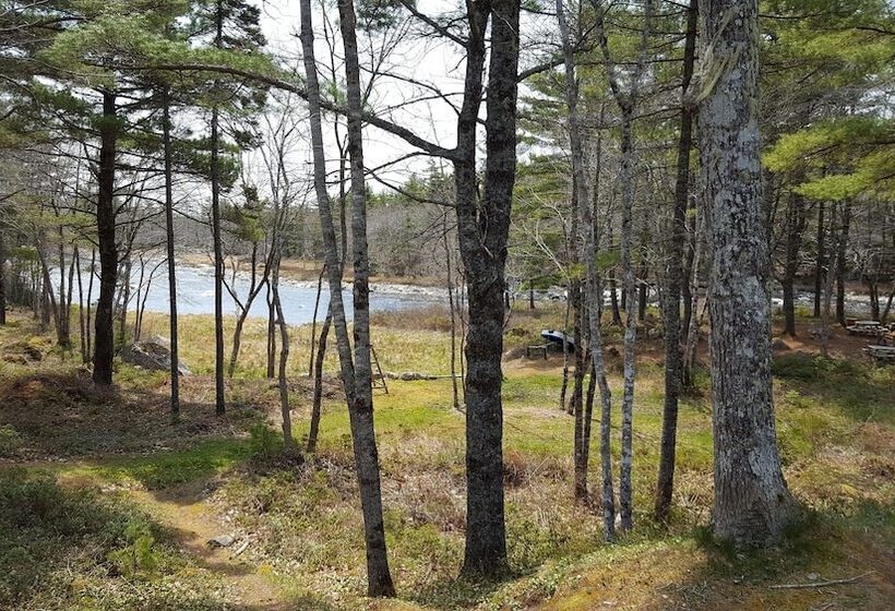 Roseway River Cottages