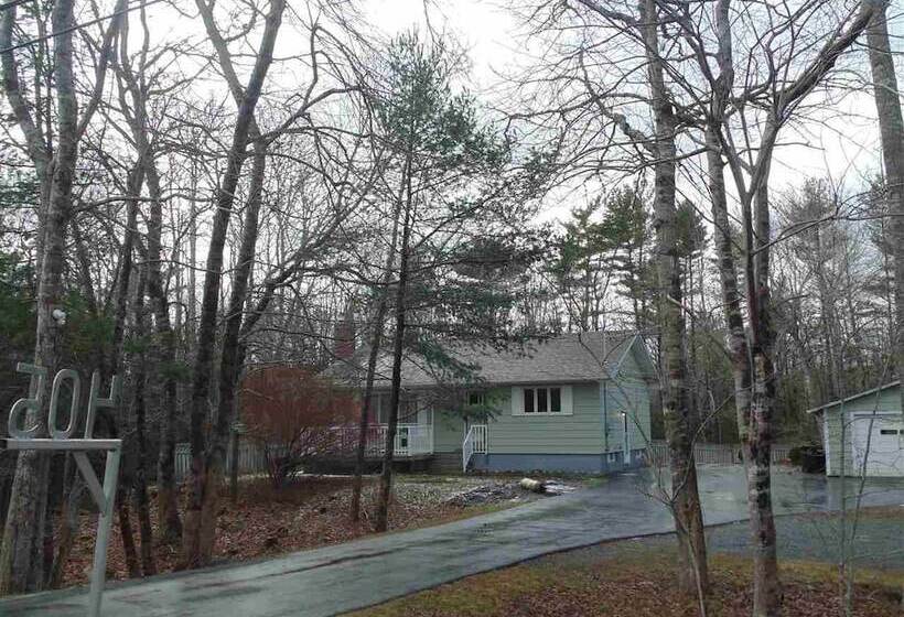 Roseway River Cottages