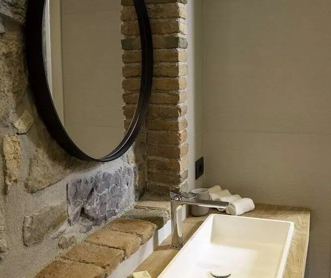 San Nicolò Suites