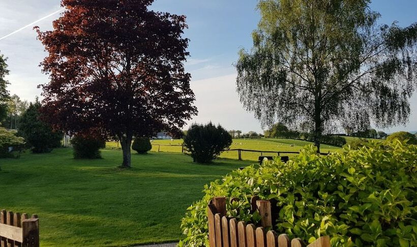 The Rock Self Catering Holiday Accommodation