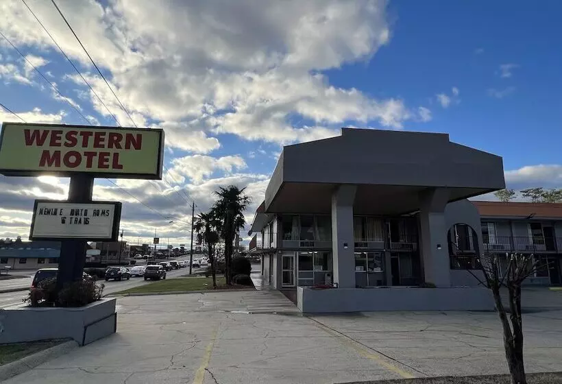 Western Motel