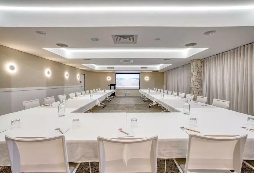 Essence Boutique Hotel & Apartments