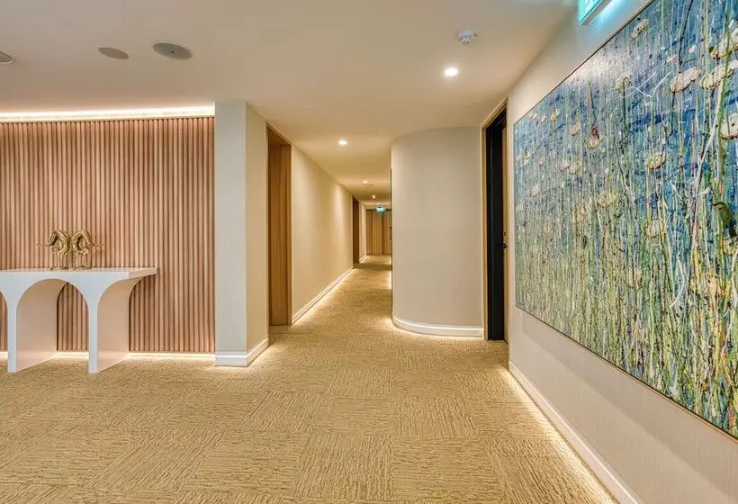 Essence Boutique Hotel & Apartments