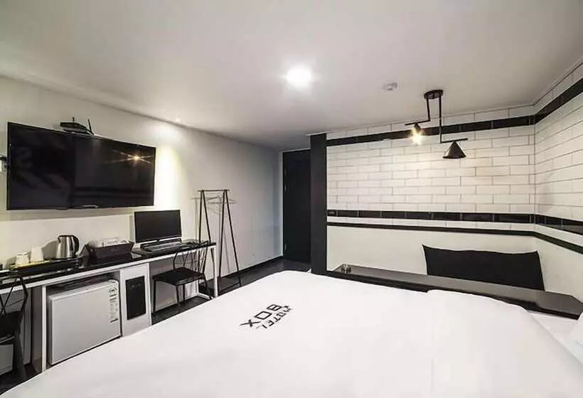 Gunsan Hotel Box