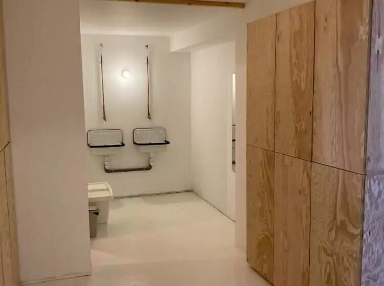 Hostel Manusurf