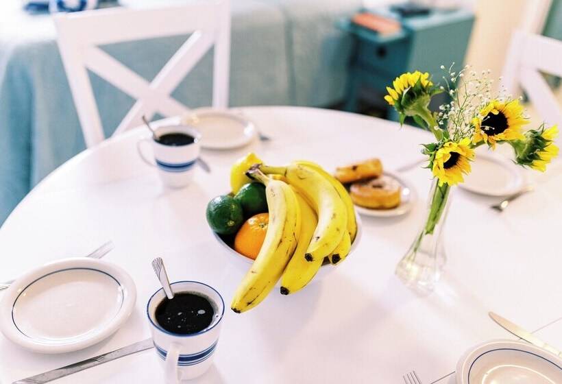 בית מלון כפרי Beachside Gardens Apartments By Lowkl