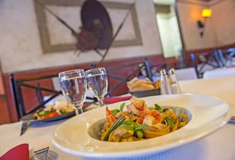 Hotelli Puy Du Fou France – La Villa Gallo Romaine