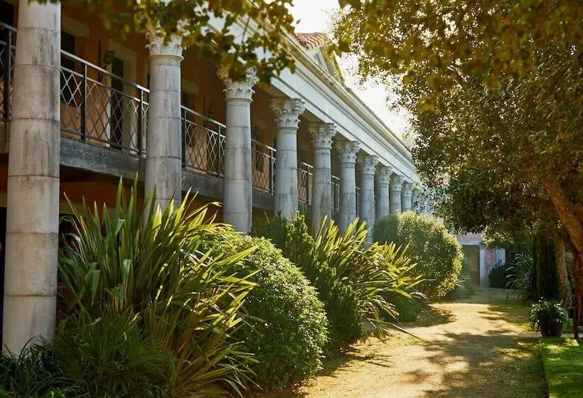 Hotelli Puy Du Fou France – La Villa Gallo Romaine