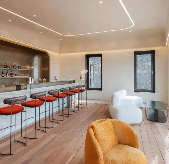 هتل Santo Mine Oia Suites