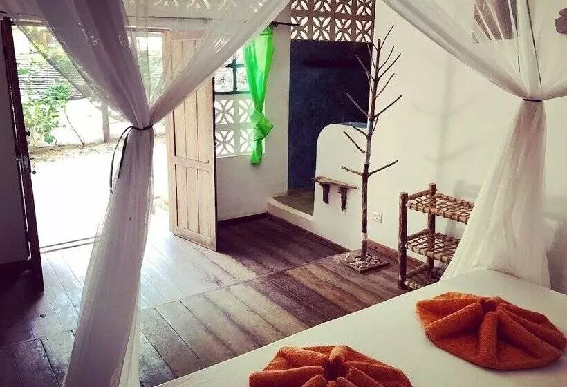 ホテル Zanzistar Lodge