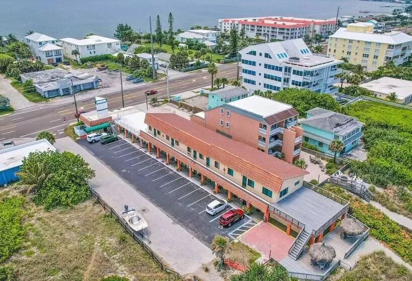 Motelli Anthony S On The Beach