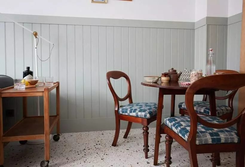 レジデンス Beautiful 2 Bed Victorian Conversion In Pewsey