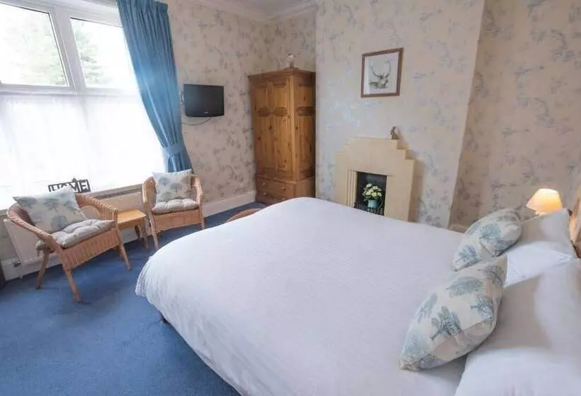 Aamiaismajoitus (B&B) Forest Side Guest House