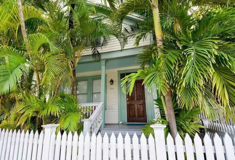 First Breath By Avantstay Close To Old Town W/ Pool Month Long Stays Only