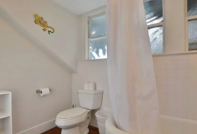 First Breath By Avantstay Close To Old Town W/ Pool Month Long Stays Only
