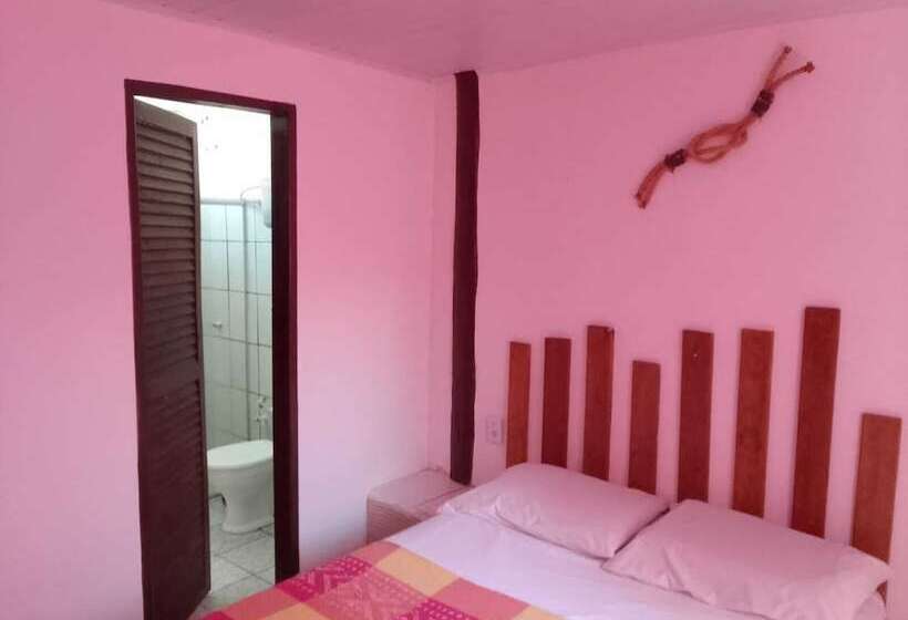簡易ホテル Pousada A Vila Do Pirata