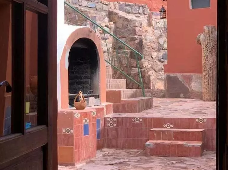 ホテル Cactus