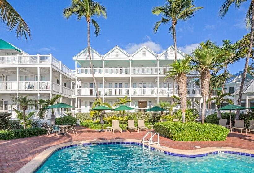 בית מלון כפרי Coconut Beach Resort