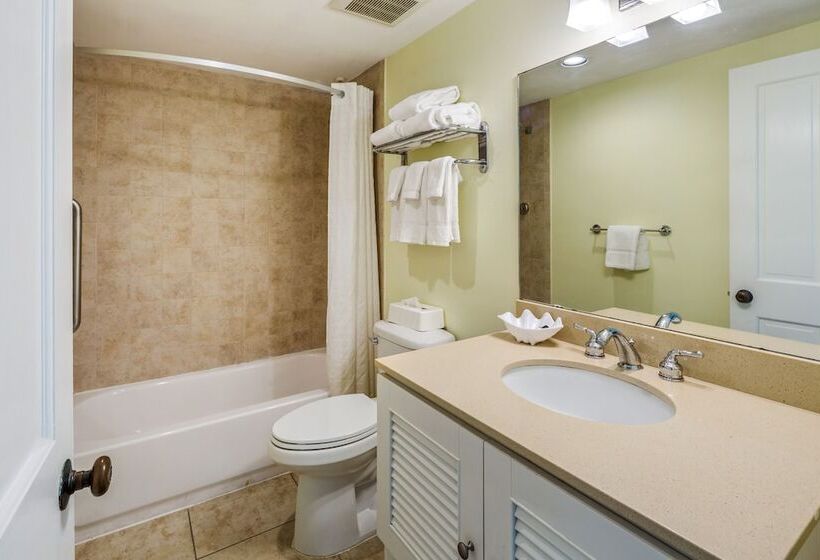 בית מלון כפרי Coconut Beach Resort