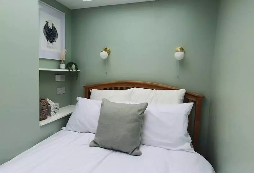 Hotelli La Al Lodge In Kendal, Gateway To The Lakes