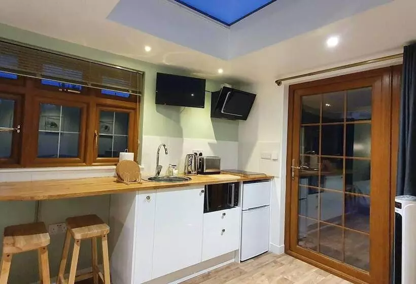 Hotelli La Al Lodge In Kendal, Gateway To The Lakes