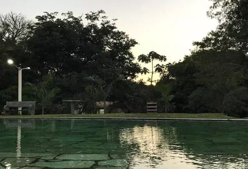 هتل Pousada Serra Verde