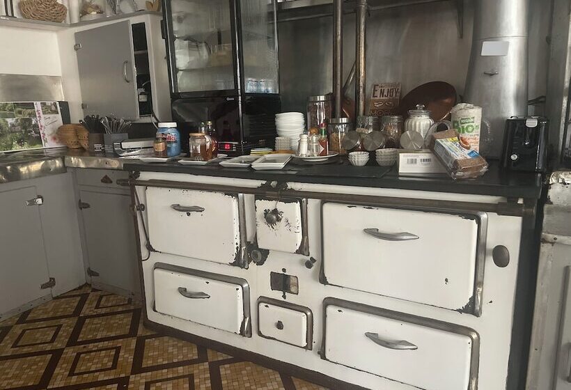 בית מלון כפרי Restaurant Le Grand Monarque