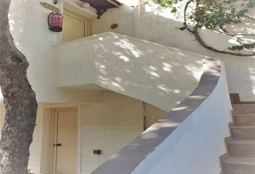 レジデンス Sunset Paradise Villa In Hersonisos