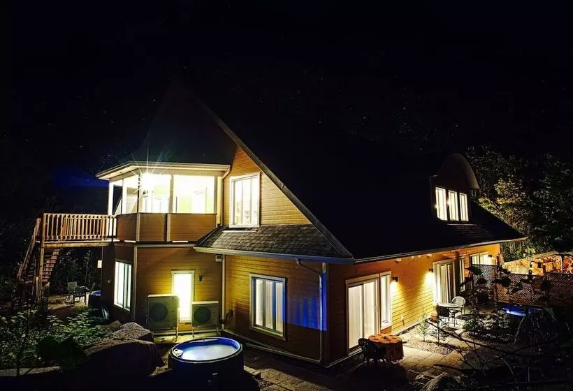 Aamiaismajoitus (B&B) Belle De Nuit