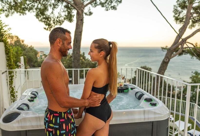 צימר Decori Suites Amalfi Coast