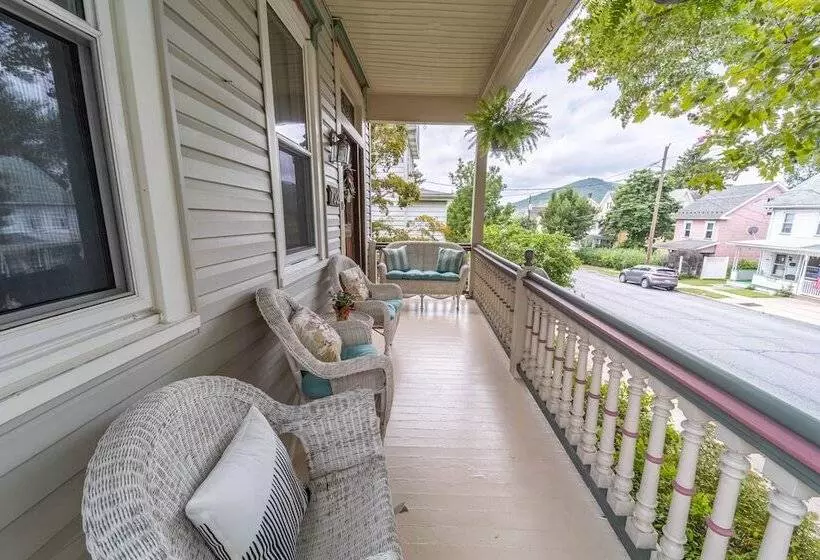 Aamiaismajoitus (B&B) The Bella Victoria