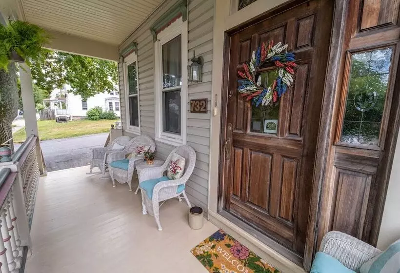 Aamiaismajoitus (B&B) The Bella Victoria