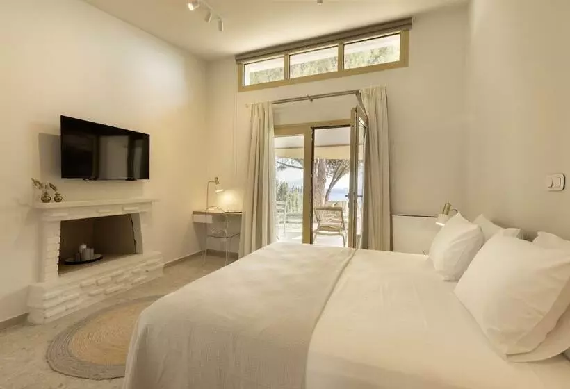 تختخواب و صبحانه Villa Aura Loutraki