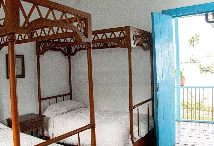 Casa Hotel El Compadre