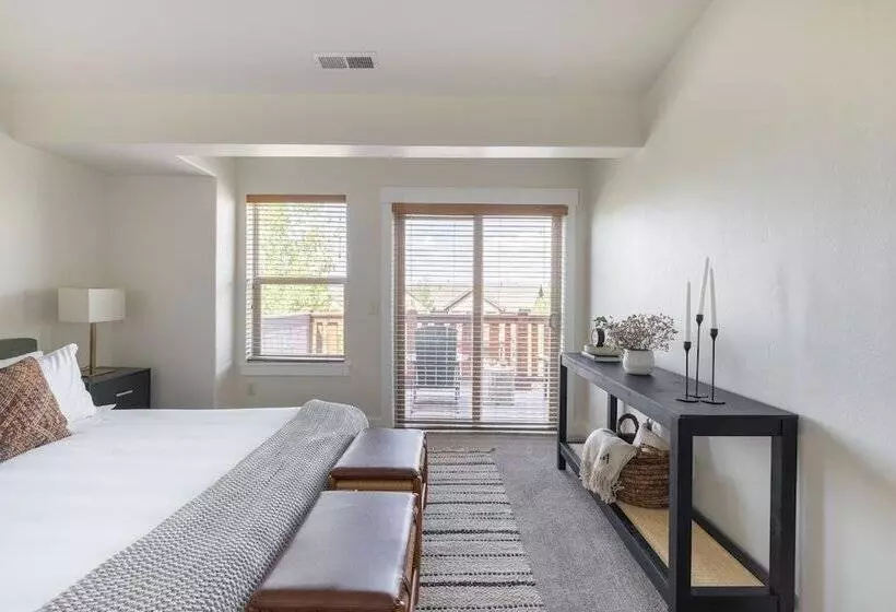 Douglas By Avantstay Charming Townhouse Mins From Deer Valley Resort